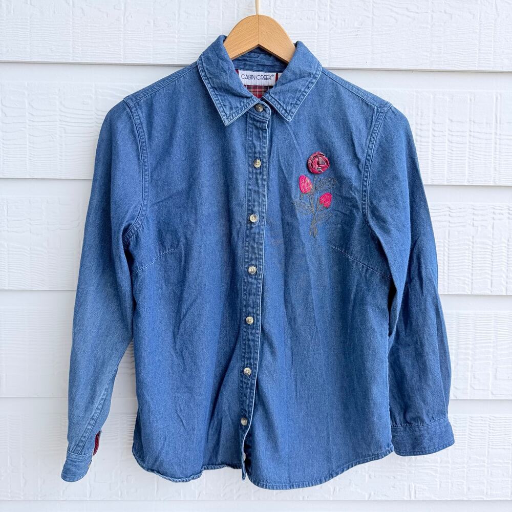 Cabin Creek Denim Button Up plaid contrast Rose Applique Shirt Small